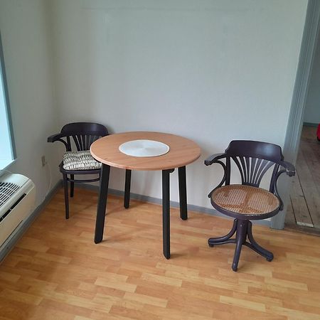 Apartment Mit 2 Zimmern Und Balkon Im Herzen Von Hoyer Højer エクステリア 写真