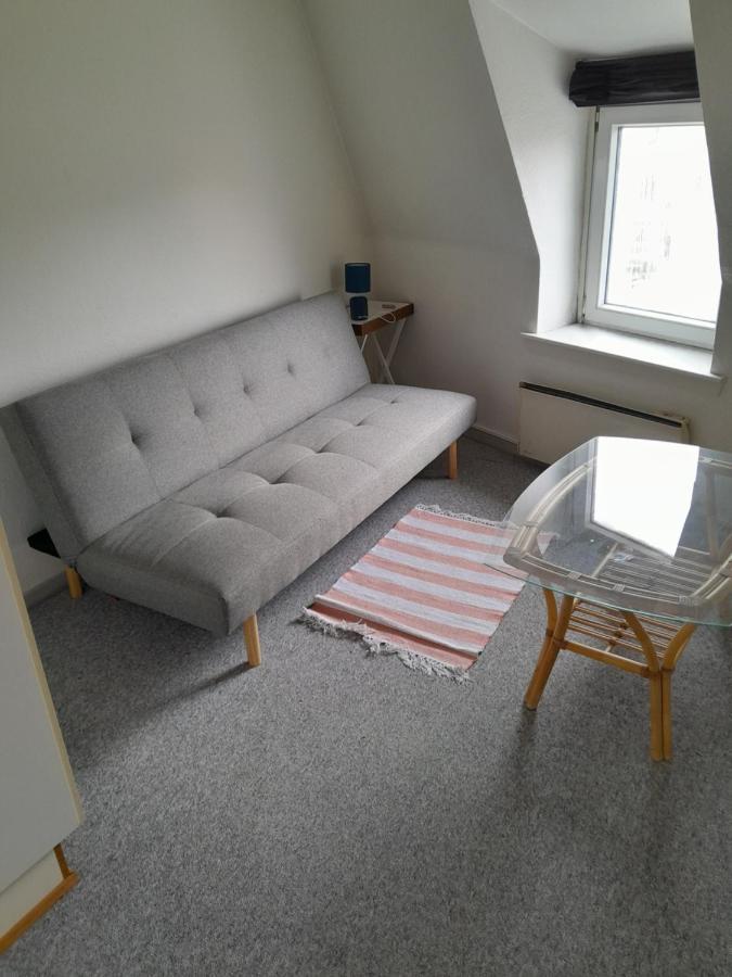 Apartment Mit 2 Zimmern Und Balkon Im Herzen Von Hoyer Højer エクステリア 写真